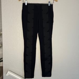 Body by Victoria’s Secret Criss Cross Spandex Pants Bondage Boss Stretchy Ankle